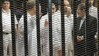 إخلاء القاعة وحظر نشر جلسة فك أحراز قضية 