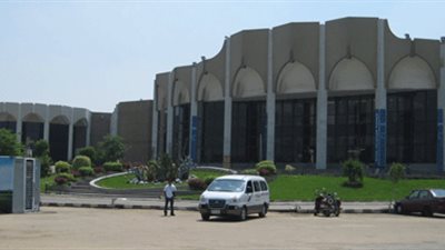 حريق هائل في المركز الدولى للمؤتمرات بمدينة نصر