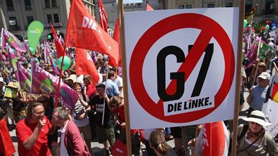 بالفيديو..مظاهرات بـ