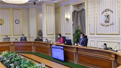 رئيس الوزراء يستعرض موقف ميكنة العمل بالوزارات والجهات الحكومية