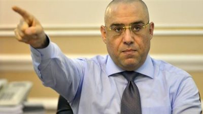 ننشر السيرة الذاتية لـ 