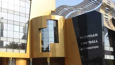 اختيار محمد الحنفي حكمًا لمباراة الأهلي واتحاد الشرطة بالدوري المصري