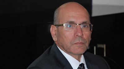 اليوم.. نظر محاكمة وزير الزراعة السابق في قضية 