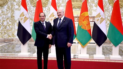 الرئيس السيسي يبحث زيادة التبادل التجاري مع بيلاروسيا