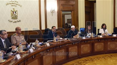 الحكومة تطرح أراضي بحق الانتفاع لإقامة مشروعات داجنة بـ 700 جنيه للفدان