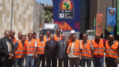 وزير الكهرباء يتابع استعدادات استاد القاهرة لاستضافة أمم أفريقيا