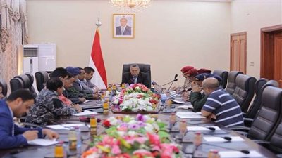 الحكومة اليمنية تعتمد أول موازنة لها منذ 2014