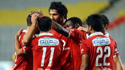 بالفيديو.. الأهلي يقتنص صدارة الدوري بثلاثية أمام المقاولون العرب
