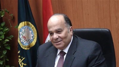 محافظ الدقهلية يقرر حظر صيد الأسماك ببحيرة المنزلة