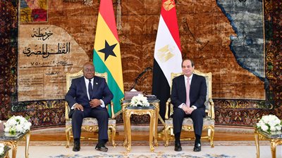 الرئيس يبحث مع نظيره الغانى سبل تعزيز الاستثمارات المشتركة بين البلدين