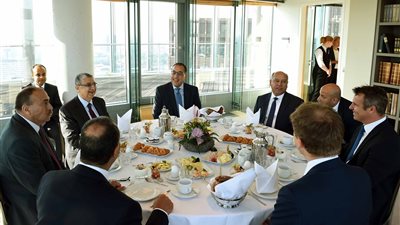 رئيس الوزراء: اتفاق بين سكك حديد مصر وألمانيا لتحديد مجالات التعاون المشترك