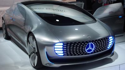 معدلات حوادث السيارات ذاتية القيادة أقل من السيارات العادية