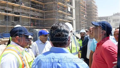 «مدبولي» يشدد على الالتزام بالبرامج الزمنية لمشروعات العلمين الجديدة