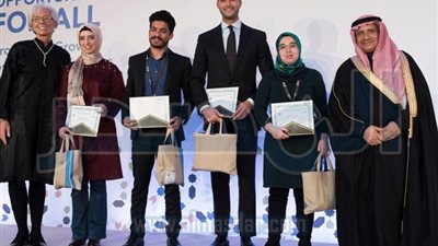 صندوقا النقد الدولي والعربي يكرمان المبدعين من الشباب العرب بالمغرب