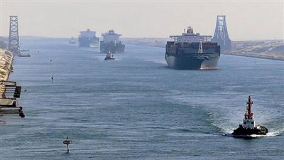 قناة السويس : عبور 41 سفينة للمجرى الملاحي بحمولات 3 مليون طن