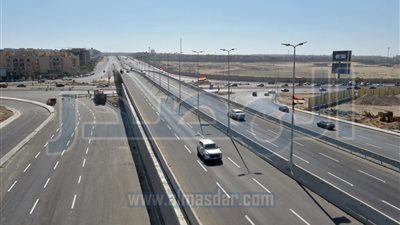 الإسكان: 5٫6 مليار جنيه تكلفة مشروعات الطرق المنفذة بالقاهرة الجديدة