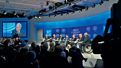 أكثر من 40 رئيس دولة وحكومة يشاركون في اجتماع 