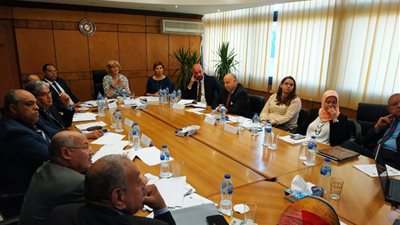 «السياحة» تُشكل لجنة مشتركة لاعتماد البرامج التدريبية للعاملين بالقطاع 