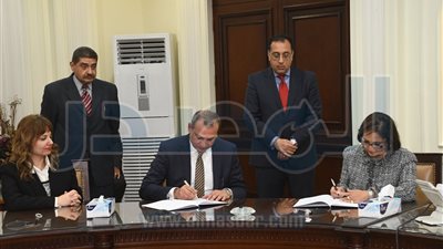 صندوق تطوير العشوائيات يوقع بروتوكول لمكافحة الهجرة غير الشرعية