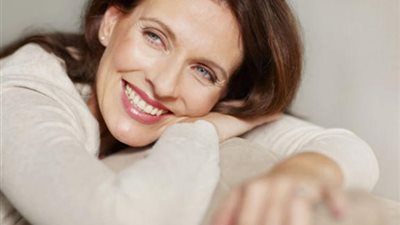 دراسة: الشعور بالسعادة يتزايد في الأربعينيات