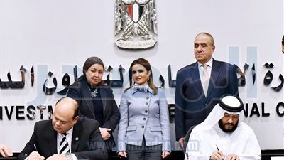 مطروح توقع 3 اتفاقيات لإقامة مدينة ترفيهية وأخرى سياحية وتشغيل مصنع التمور