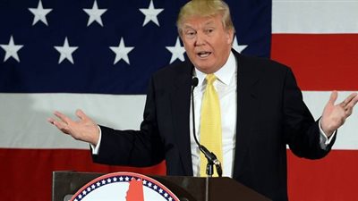 رجل أعمال إماراتي يتوقع سحب الاستثمارات في الولايات المتحدة إذا فاز 