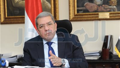 وزير المالية يعلن تعديل مادتين بقانون الجمارك بشأن السلع المستوردة