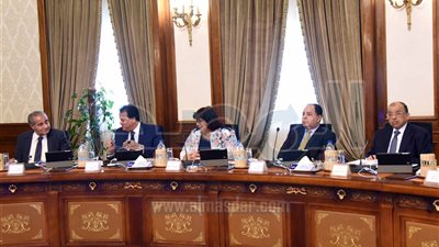 «الوزراء» يوافق على تعديل مقابل خدمات السفن بالموانئ البحرية المصرية 