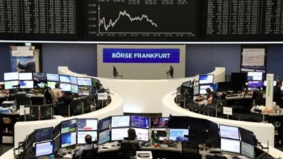 الأسهم الأوروبية تغلق مستقرة وتنهي سلسلة 5 أسابيع من المكاسب