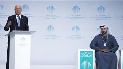 مؤسس منتدى دافوس  يستعرض أبرز تحديات 2018 في القمة العالمية للحكومات