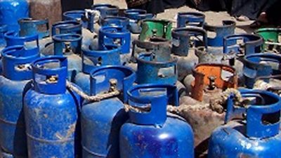 ضبط 9 آلاف سولار وبنزين قبل بيعها في السوق السوداء