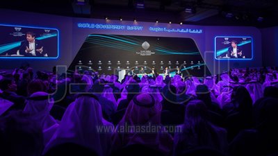 خبراء اقتصاديون : العملات الرقمية المستقبل الفعلى للتعاملات المالية