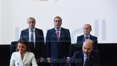 «الاستثمار» تتفق مع «أوفيد» على إنشاء مخزنين للقمح بـ 14 مليون دولار