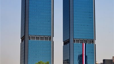 البنك الأهلى المصرى يوقف طرح الشهادة ذات العائد السنوى 20% 