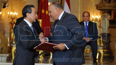 وزير الخارجية يوقع مع نظيره الصيني اتفاقية تعزيز علاقات الشراكة بين البلدين