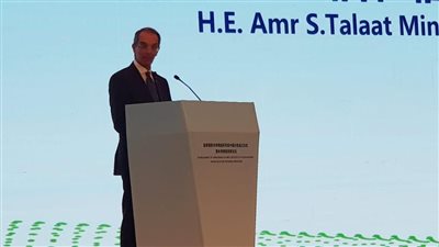 وزير الاتصالات: مصر تنفذ خطة طموحة لبناء الاقتصاد القائم على المعرفة