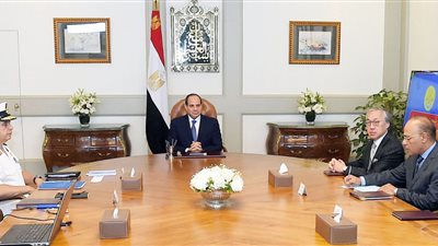 السيسي يشهد توقيع مذكرة تفاهم لإنشاء محطة تداول حاويات بميناء أبوقير