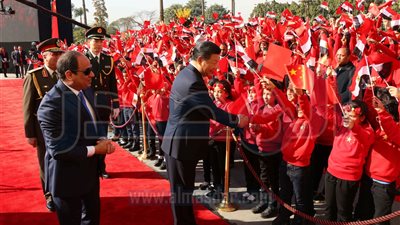 بالصور.. تفاصيل لقاء 