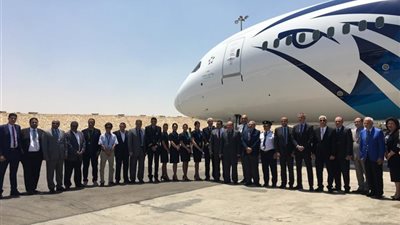 مصر للطيران تتسلم طائرة «دريملاينر» الأخيرة من «بوينج»