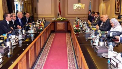 مباحثات مصرية ألمانية لتعميق التصنيع المحلي لكاميرات المراقبة