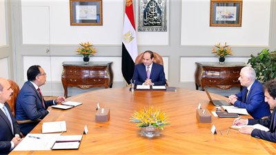 السيسي يستعرض تطورات المشروع القومي لتطوير التعليم في مصر
