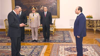 المستشارأبو بكر الصديق يؤدي اليمين أمام السيسي رئيسا لهيئة قضايا الدولة