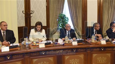 الحكومة تغلظ عقوبة الأوصياء الممتنعين عن تسليم أموال القصر