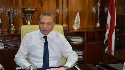 محافظ قنا: 638 مليون دولار استثمارات 8 مشروعات صناعية بالمنطقة الحرة بـ