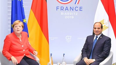 السيسي يبحث مع المستشارة الألمانية سبل تعزيز التعاون بين البلدين