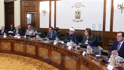 مجلس الوزراء يوافق على 17 اتفاقية للبحث عن البترول والغاز