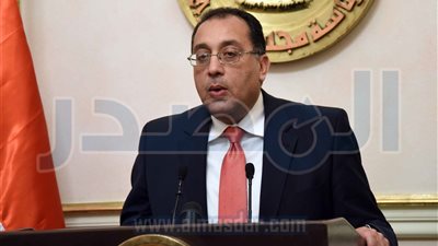 وزير الإسكان يؤكد عدم وجود تأخير في صرف مستحقات المقاولين