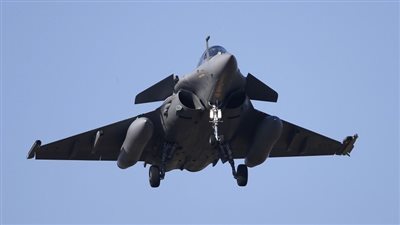 الهند وفرنسا توقعان اتفاق صفقة 