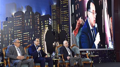 500 مليار جنيه حجم الشراكة بين وزارة الإسكان والقطاع الخاص