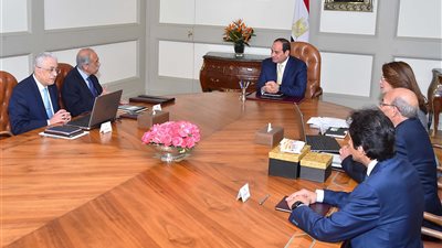 الرئيس السيسي يتابع اللمسات الأخيرة لتفعيل منظومة التغذية المدرسية